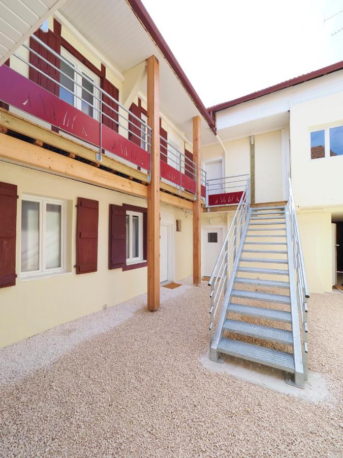 Ferienwohnung Stylish Duo : T2 Lumineux Au Coeur De Pau Exterior foto